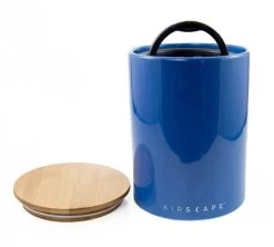Boîte Conservatrice Céramique Bleu Avec Vide D'air 500g - Airscape 5 Boîte Conservatrice Céramique Bleu Avec Vide D'air 500g - Airscape -Vente De Café airscapebleu3