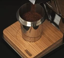 Moulin à Café EUREKA ORO Mignon Single Dose Blanc Et Bois De Chêne Avec Blow Up -Vente De Café eureka single dose details3