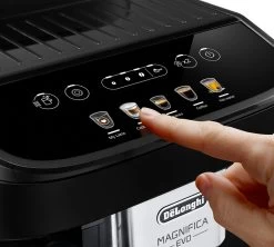 DELONGHI Magnifica EVO FEB 2961.B LatteCrema Garantie 5 Ans -Vente De Café expresso broyeur feb2961b magnifica evo ambiance