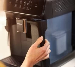 PHILIPS EP2220/10 - Series 2200 - Garantie 3 Ans -Vente De Café philips8 ep2220 10