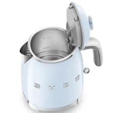 Mini Bouilloire SMEG KLF05PBEU - Bleu Azur 0,8 L + Offre Cadeau -Vente De Café smeg minib bleu9