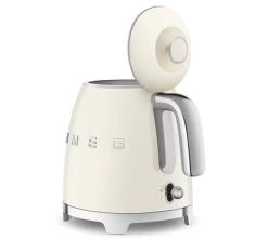 Mini Bouilloire SMEG - Crème - KLF05CREU 0,8 L + Offre Cadeau -Vente De Café smeg minib creme 6